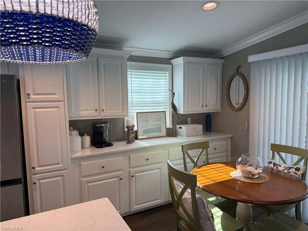 1626 Diamond Lake Cir, Naples, photo 21