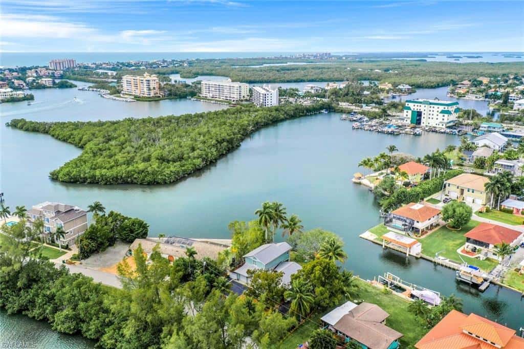 249 3rd St, Bonita Springs, photo 4