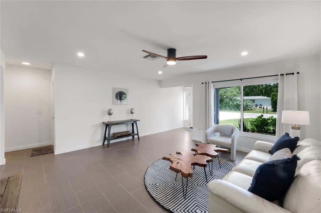 52 1st St, Bonita Springs, photo 5