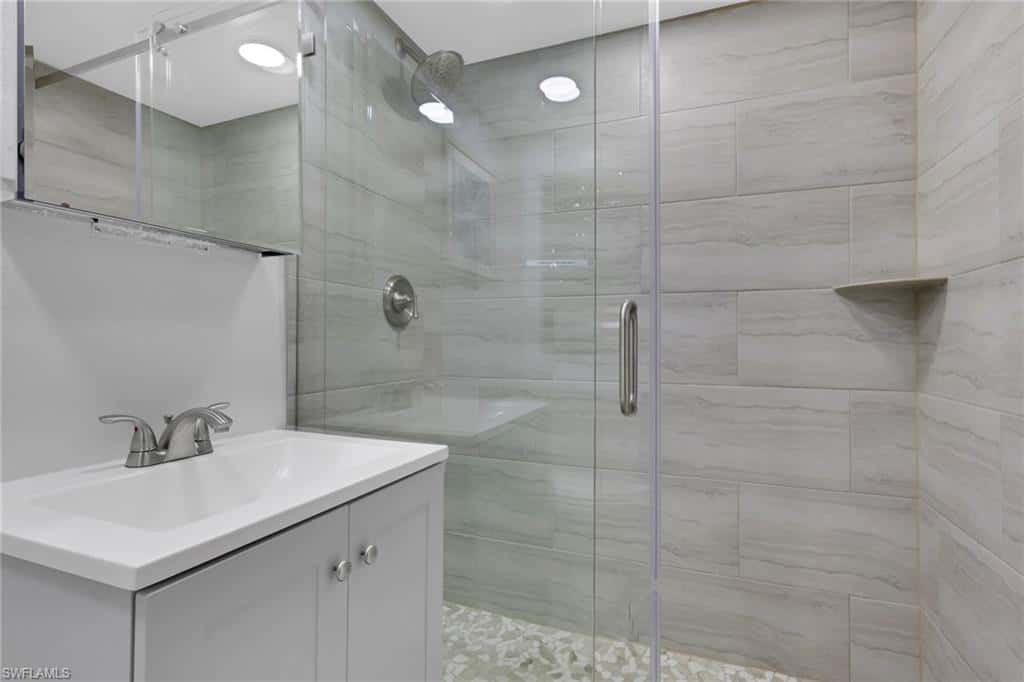 175 5th Ave #4, Naples, photo 27