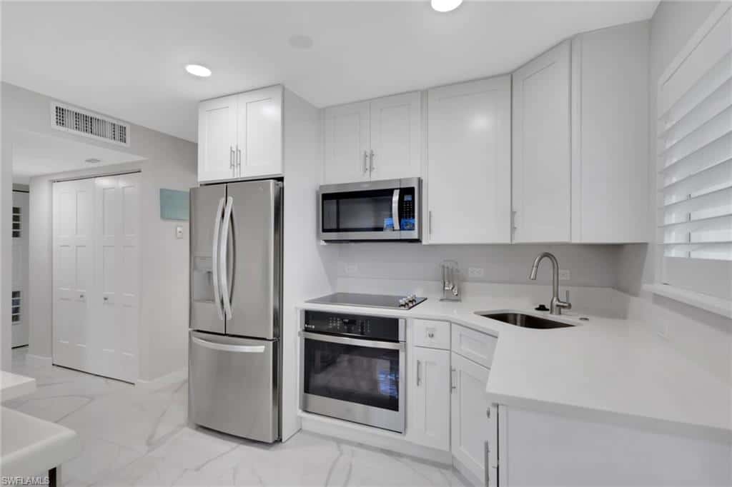 175 5th Ave #4, Naples, photo 7