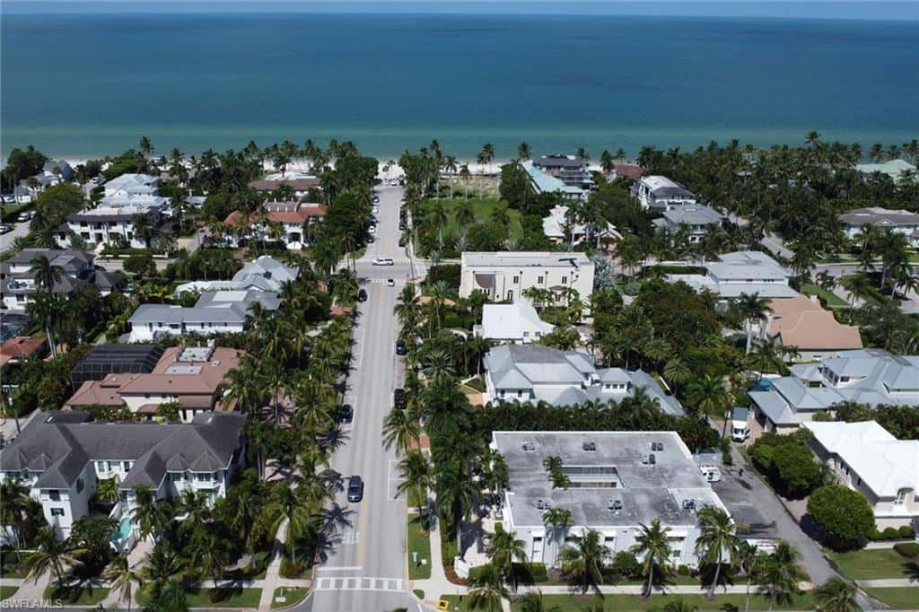 175 5th Ave #4, Naples, photo 36