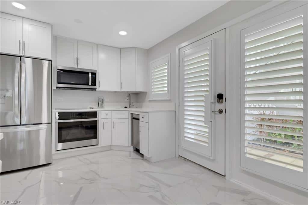 175 5th Ave #4, Naples, photo 5