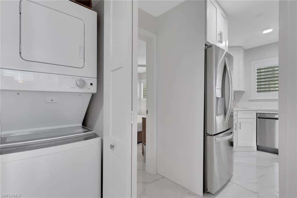 175 5th Ave #4, Naples, photo 14
