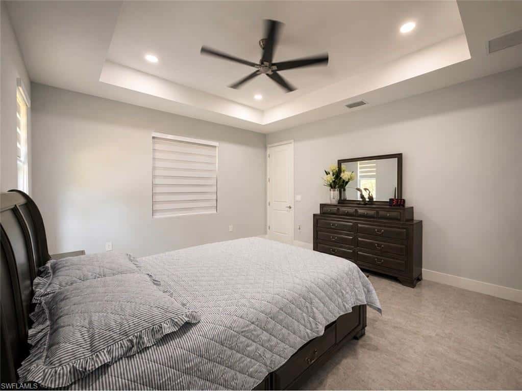 918 Dixie Ave, Lehigh Acres, photo 13