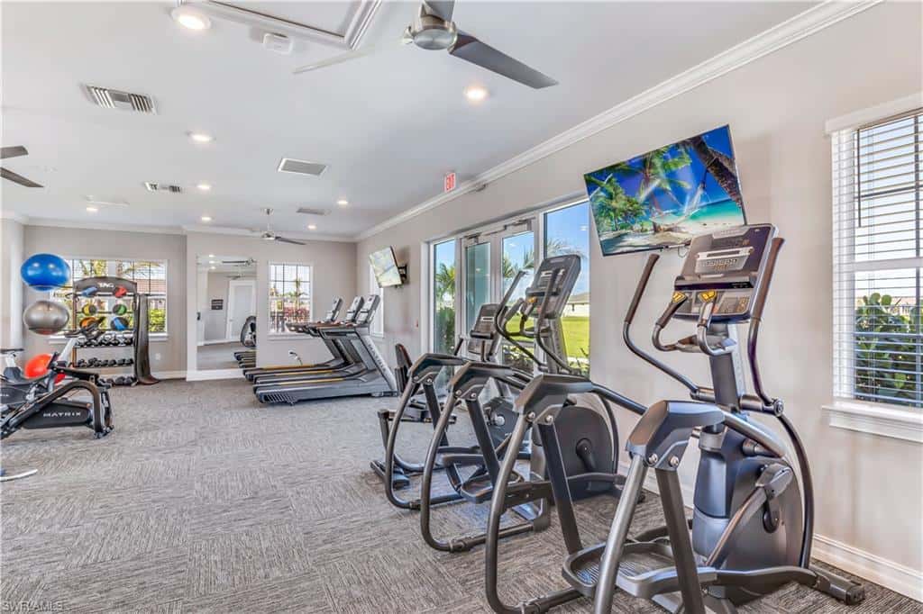 583 Spring Hill Lake Loop, Cape Coral, photo 23