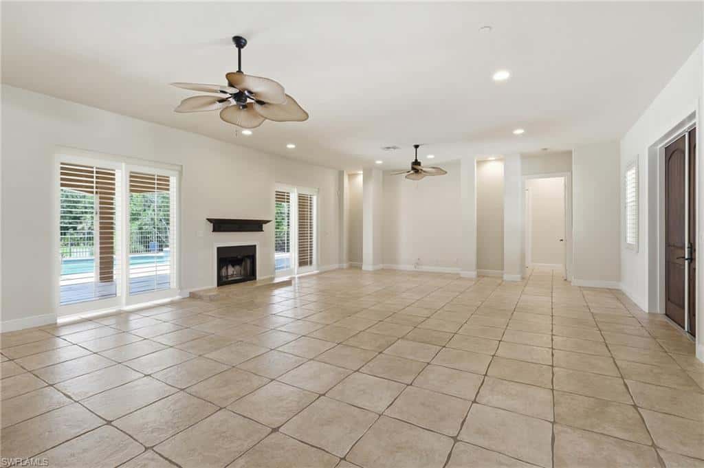18241 Riverwind Dr, Alva, photo 6