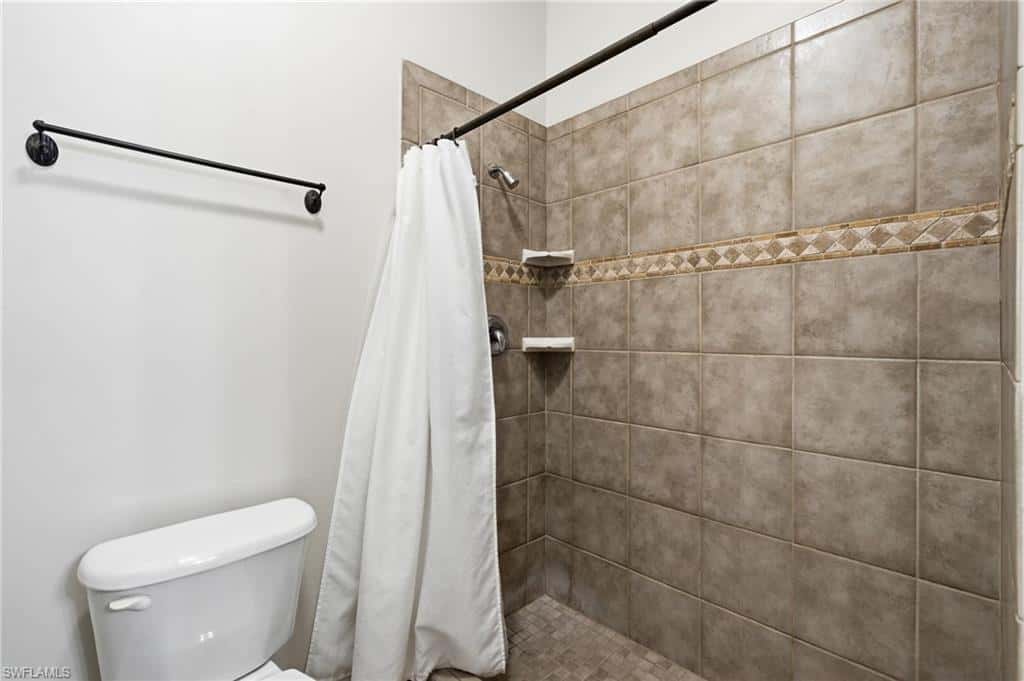 18241 Riverwind Dr, Alva, photo 24