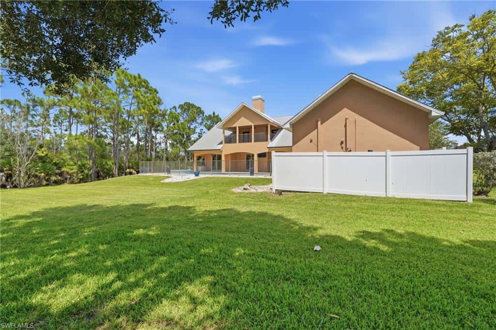 18241 Riverwind Dr, Alva, photo 44