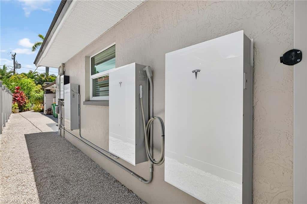 691 100th Ave, Naples, photo 17