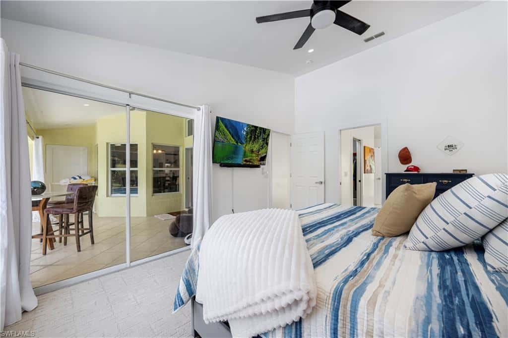 9986 Mar Largo Cir, Fort Myers, photo 13
