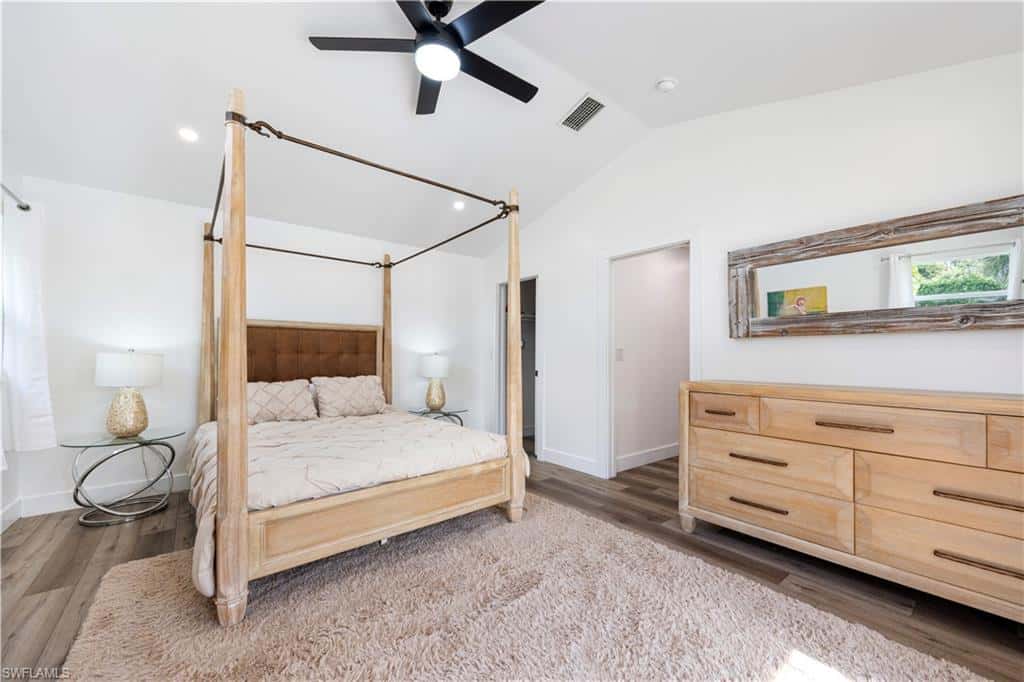 9986 Mar Largo Cir, Fort Myers, photo 17