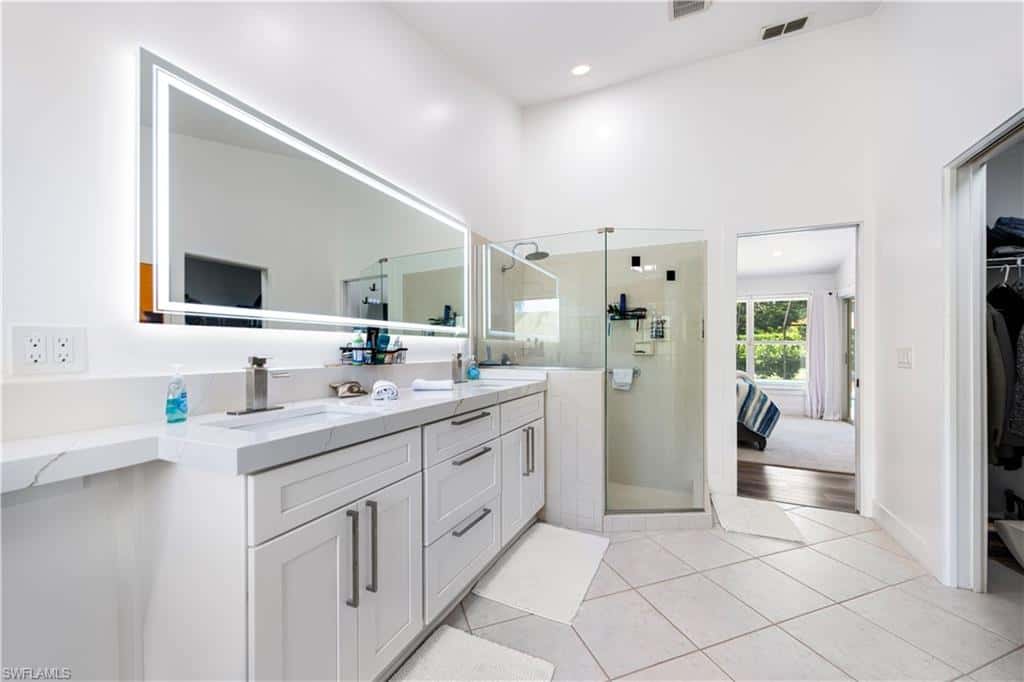 9986 Mar Largo Cir, Fort Myers, photo 16