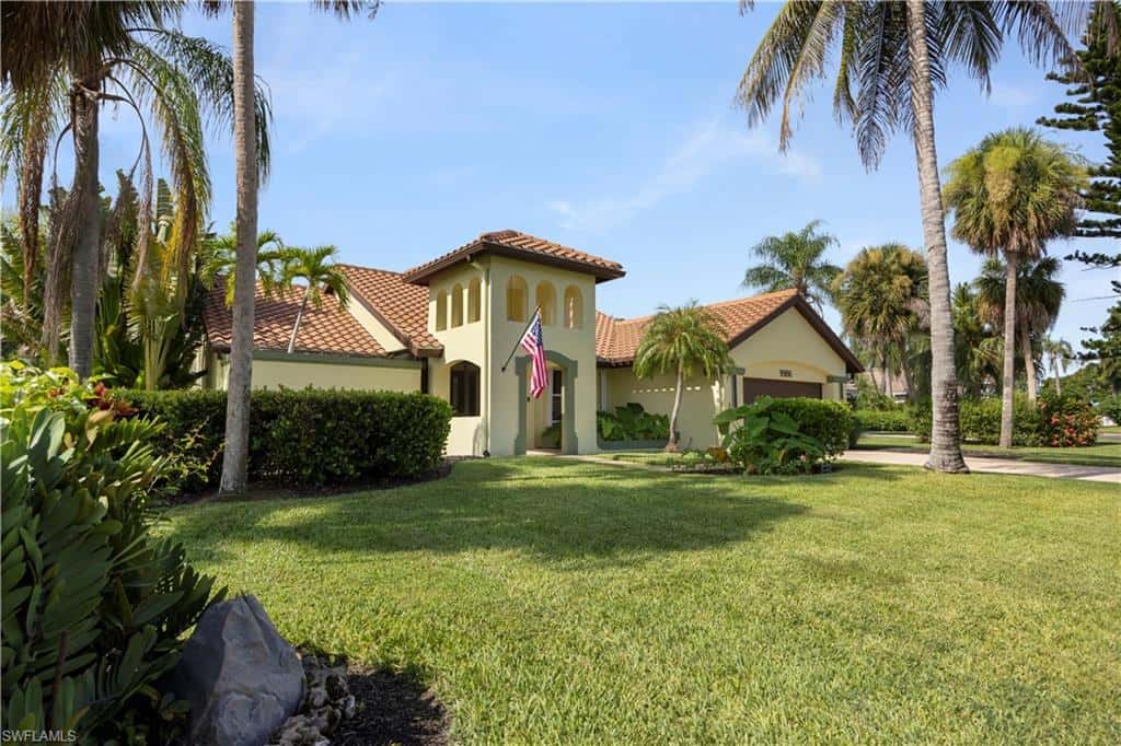 9986 Mar Largo Cir, Fort Myers, photo 32
