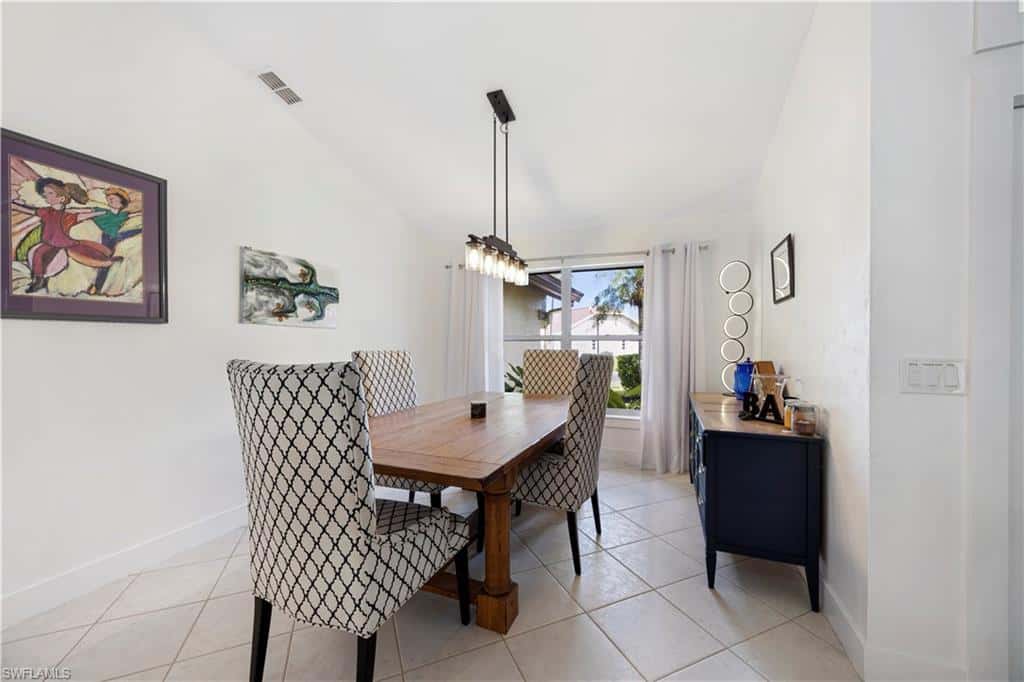 9986 Mar Largo Cir, Fort Myers, photo 14