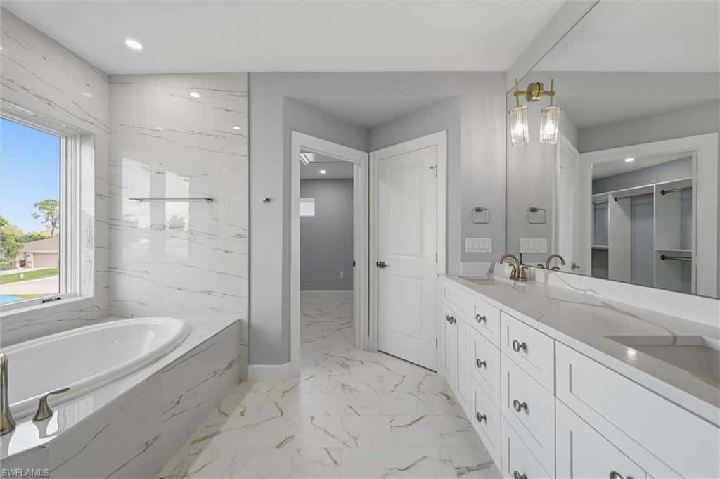 8088 Pennsylvania Blvd, Fort Myers, photo 21