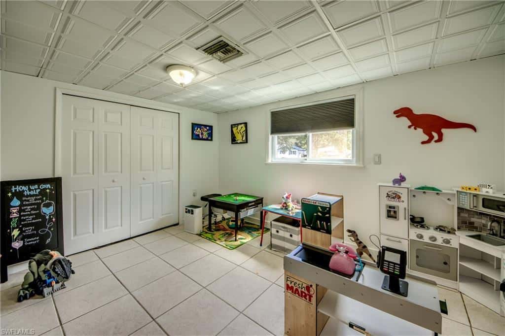 2912 Poinciana Dr, Naples, photo 27