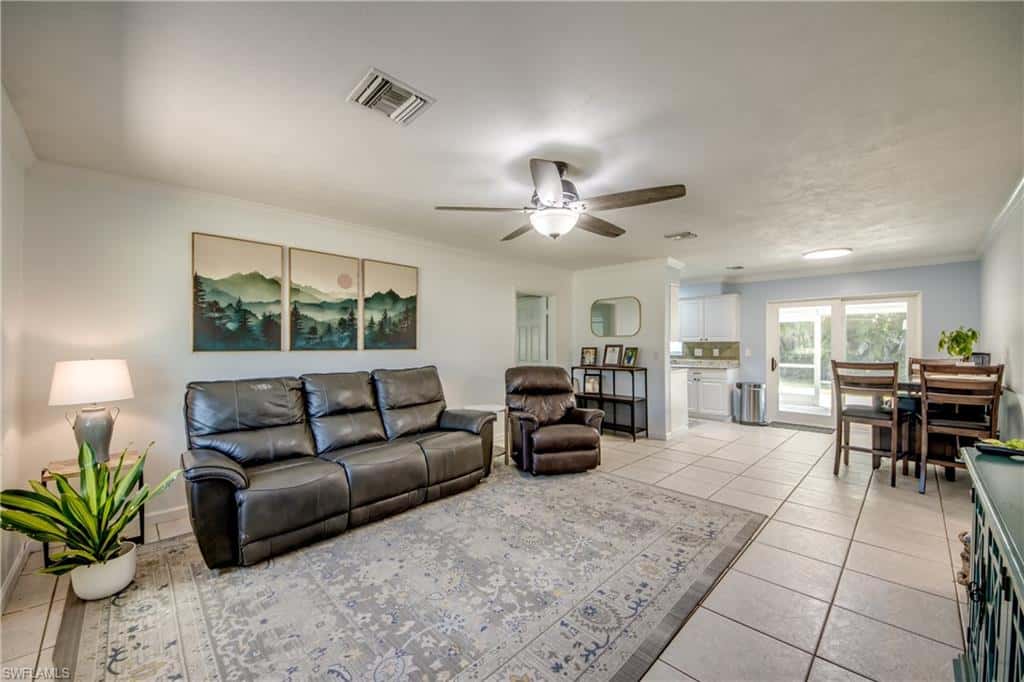 2912 Poinciana Dr, Naples, photo 6