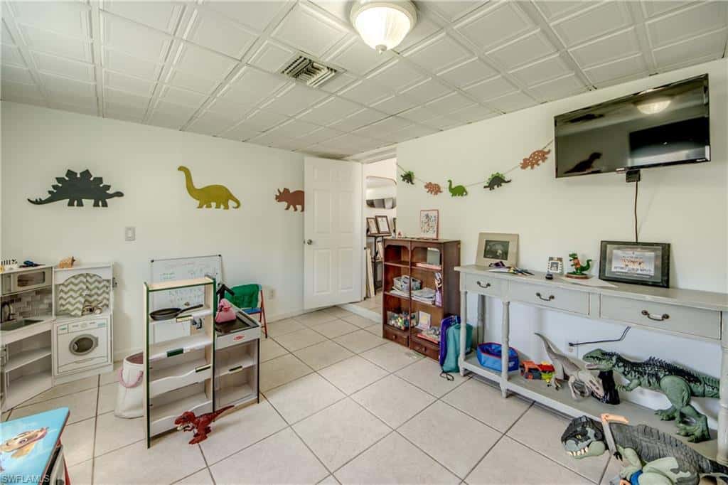 2912 Poinciana Dr, Naples, photo 29