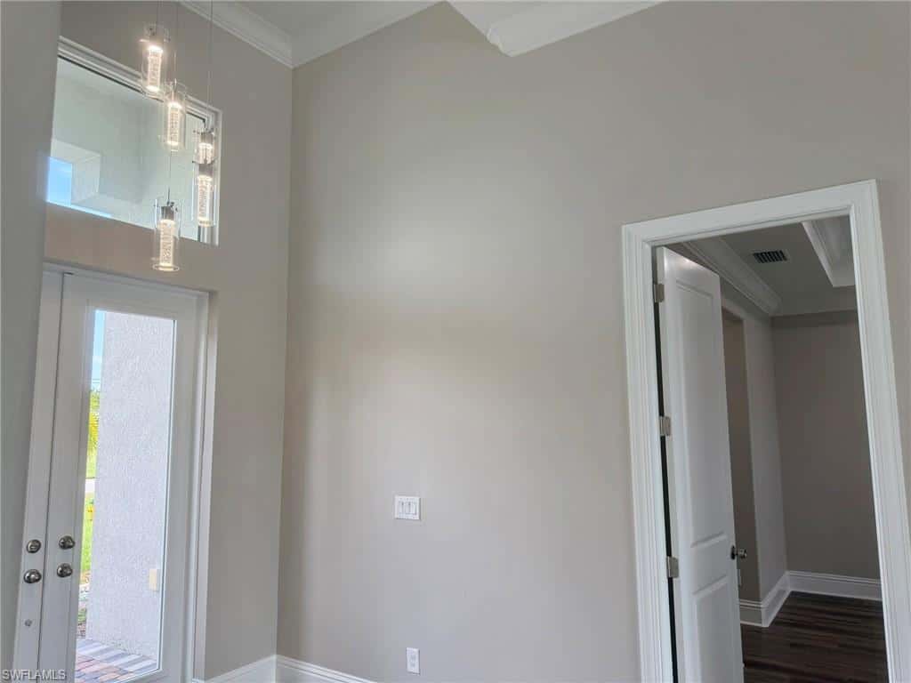 433 1st St, Cape Coral, photo 17