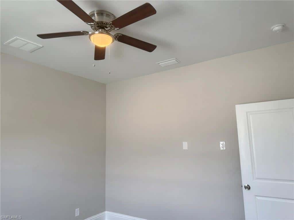 433 1st St, Cape Coral, photo 30