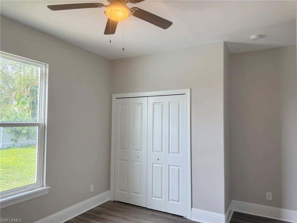 433 1st St, Cape Coral, photo 34