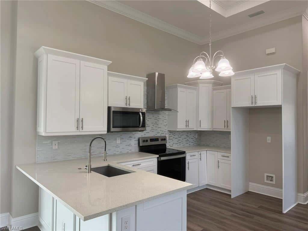 433 1st St, Cape Coral, photo 11