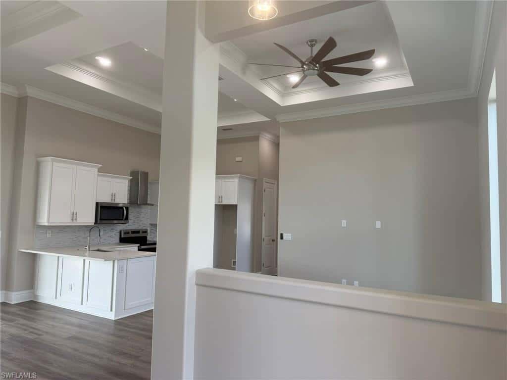 433 1st St, Cape Coral, photo 8