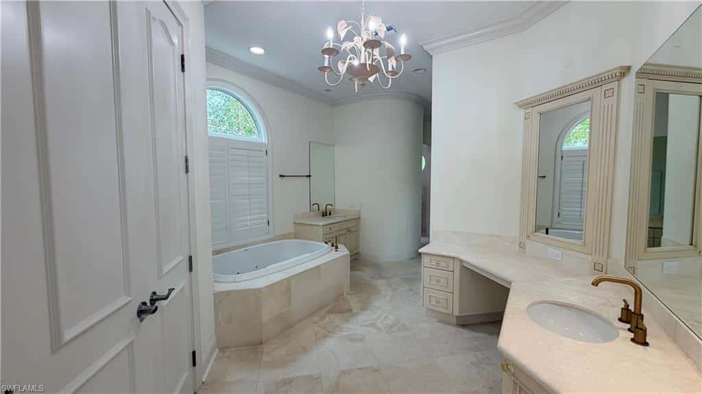2402 Wulfert Rd, Sanibel, photo 28