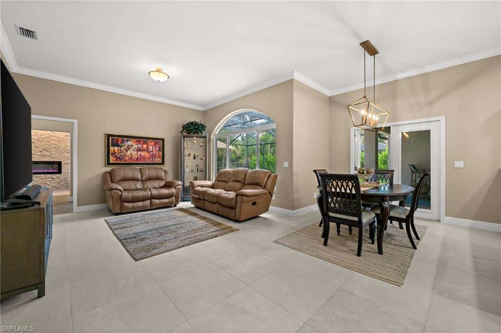 2127 Imperial Cir, Naples, photo 12