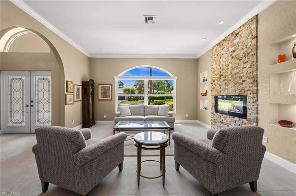 2127 Imperial Cir, Naples, photo 4