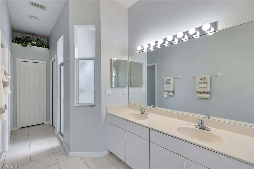 26394 Clarkston Dr, Bonita Springs, photo 9