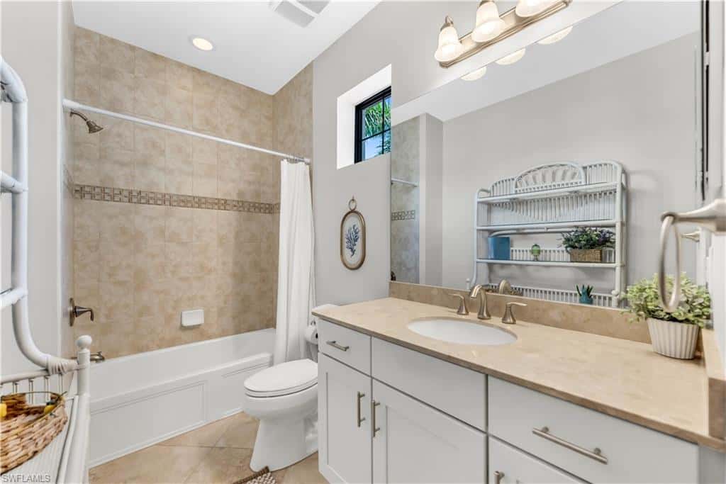 15140 Palmer Lake Cir #201, Naples, photo 13