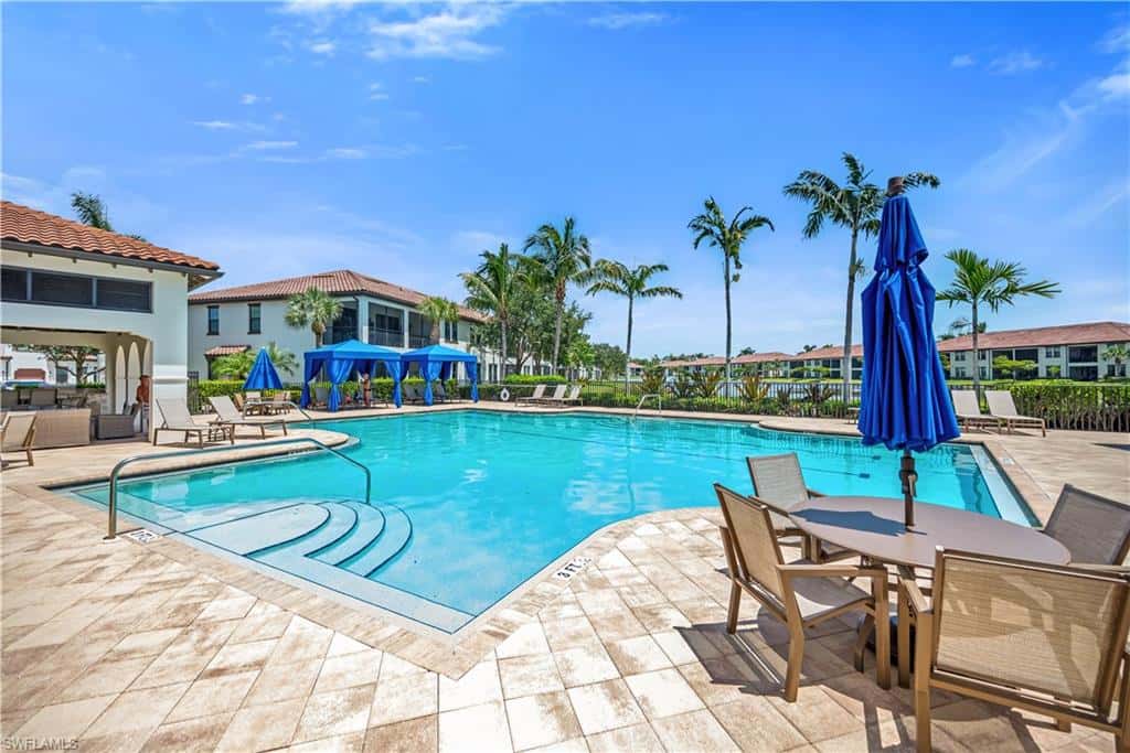 15140 Palmer Lake Cir #201, Naples, photo 18