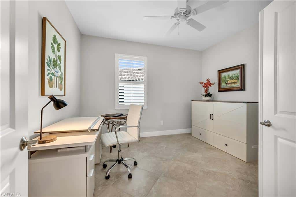 15140 Palmer Lake Cir #201, Naples, photo 4