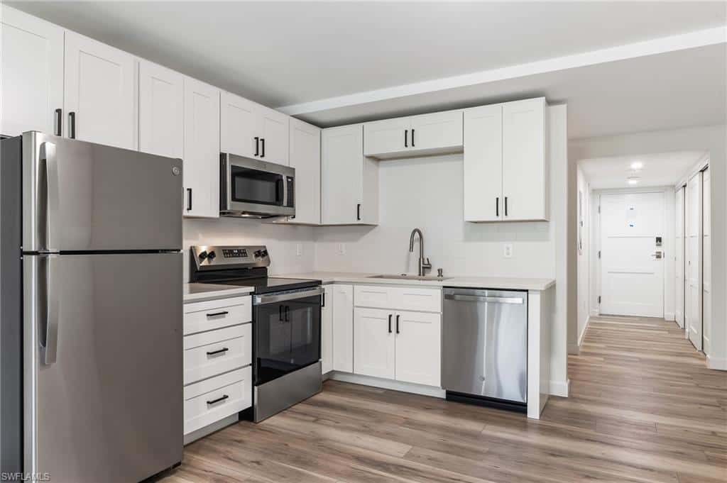 1 Bluebill Ave #108, Naples, photo 7