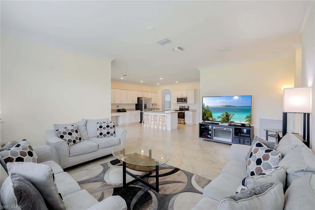 4234 Bluegrass Dr, Fort Myers, photo 5