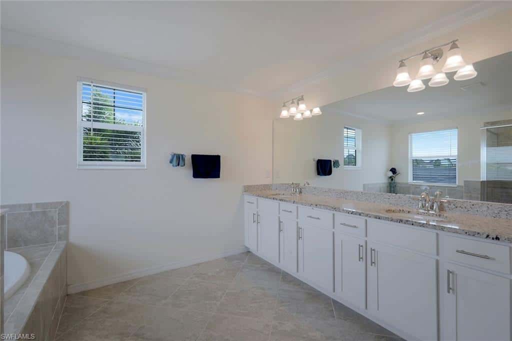 4234 Bluegrass Dr, Fort Myers, photo 15