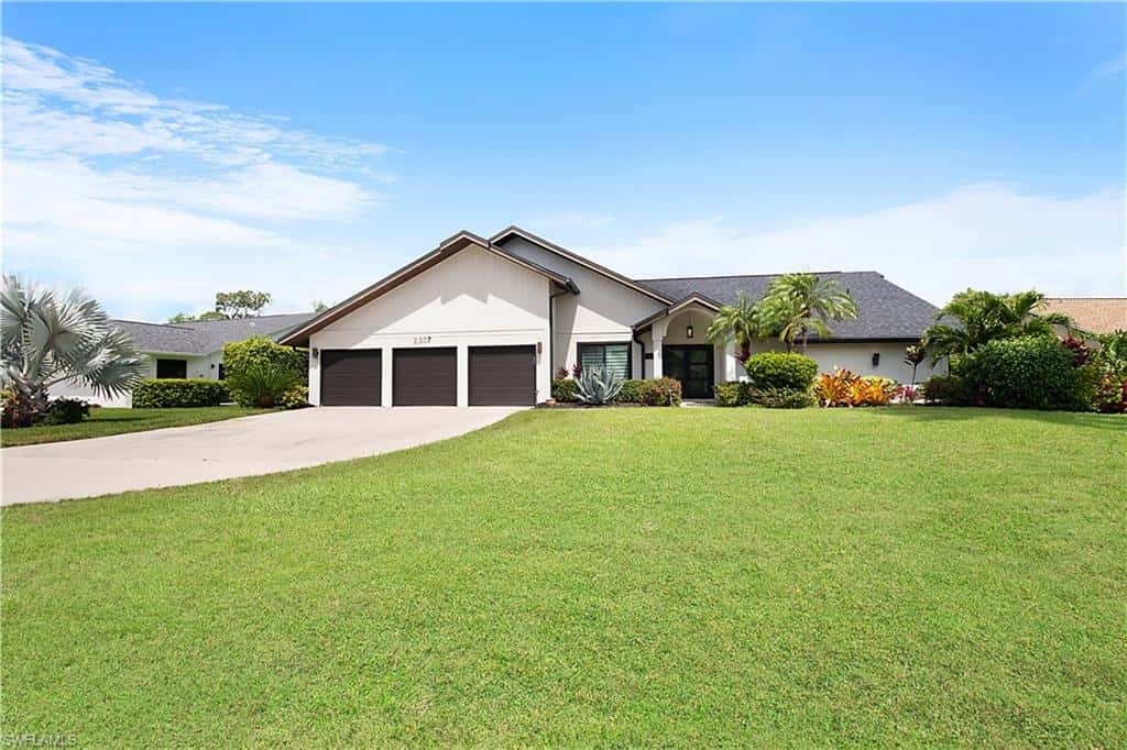 2307 Queens Way, Naples, photo 43