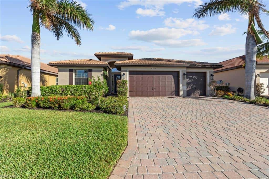 8712 Westwood Oaks Pl, Fort Myers, photo 36