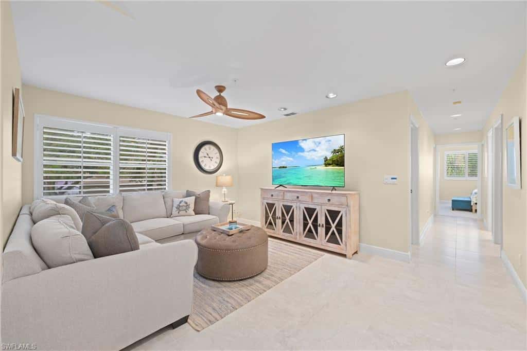 24833 Lakemont Cove Ln #204, Bonita Springs, photo 5