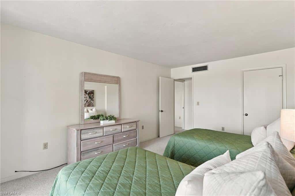 11030 Gulf Shore Dr #104, Naples, photo 27