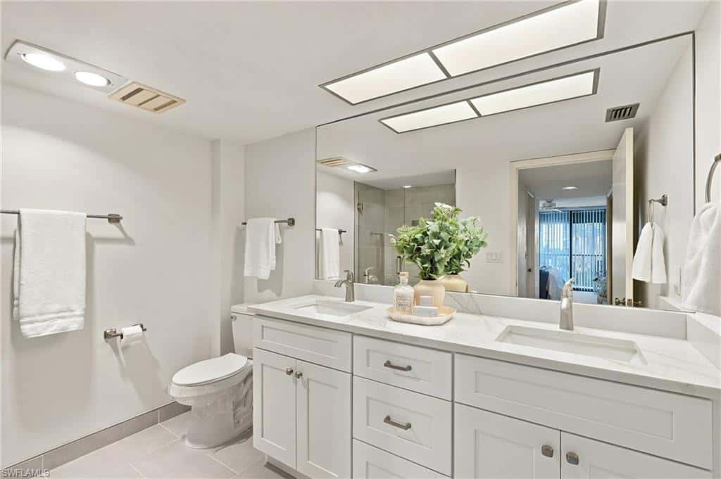 11030 Gulf Shore Dr #104, Naples, photo 17