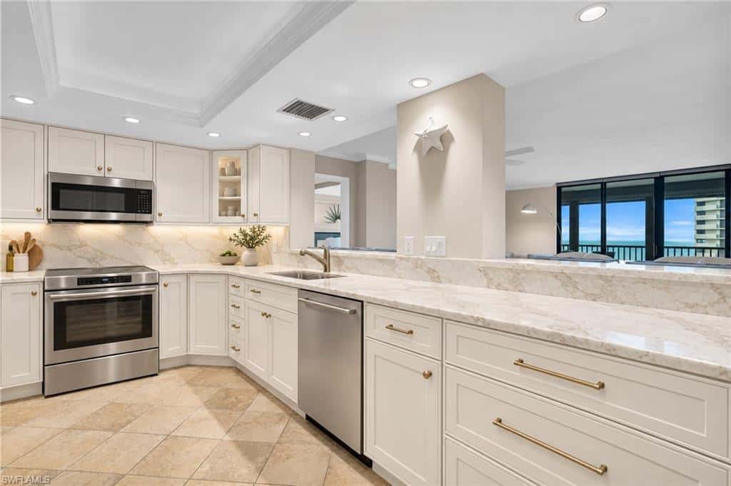 11030 Gulf Shore Dr #104, Naples, photo 7