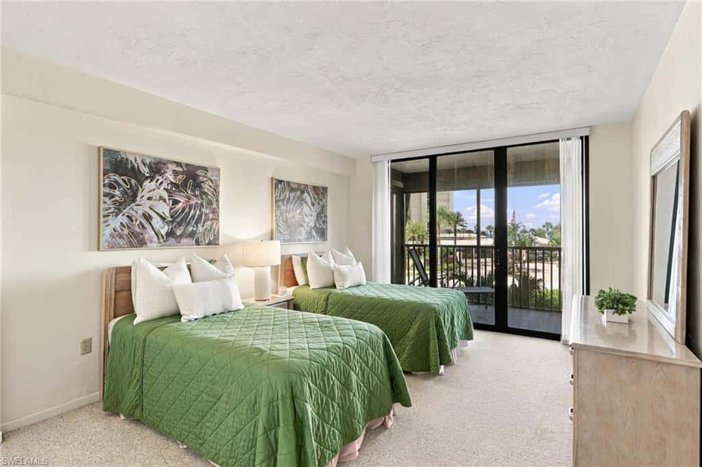 11030 Gulf Shore Dr #104, Naples, photo 28