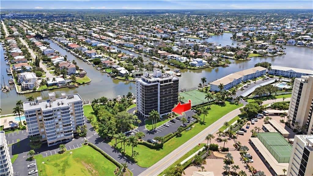 11030 Gulf Shore Dr #104, Naples, photo 38