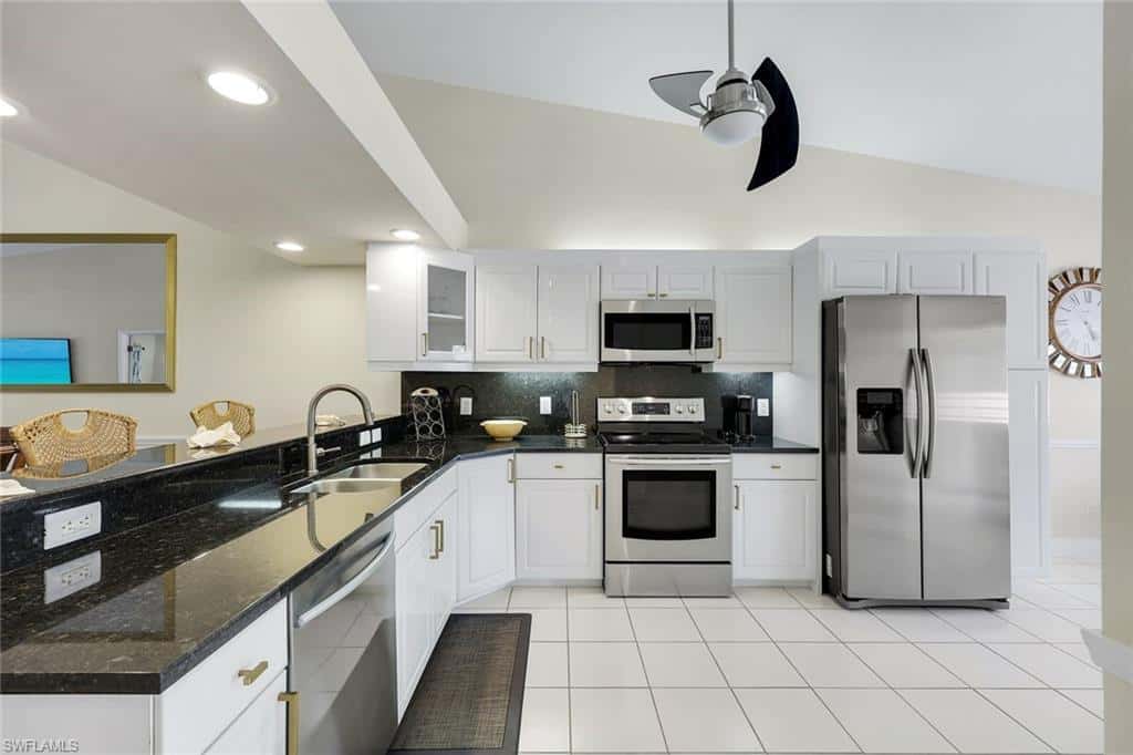 6720 Beach Resort Dr #10, Naples, photo 4