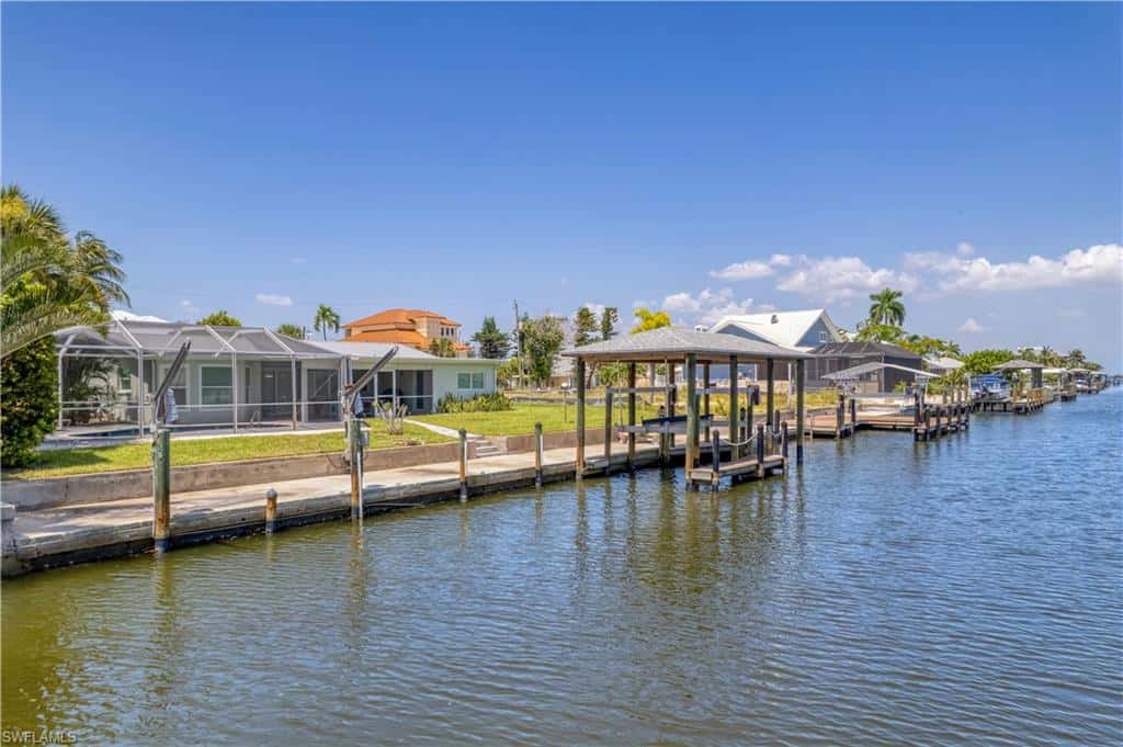 140 Egret St, Fort Myers Beach, photo 32