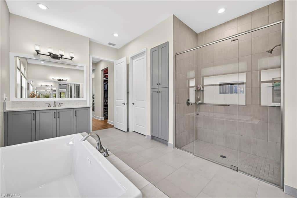 20702 Fair Oak Ln, Estero, photo 24