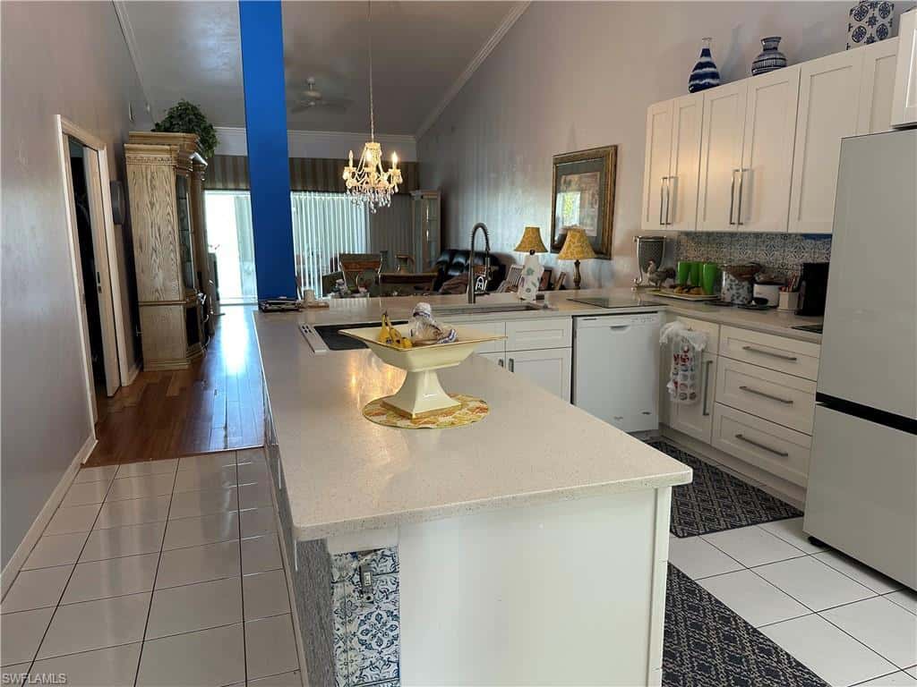 561 Saint Andrews, Naples, photo 4
